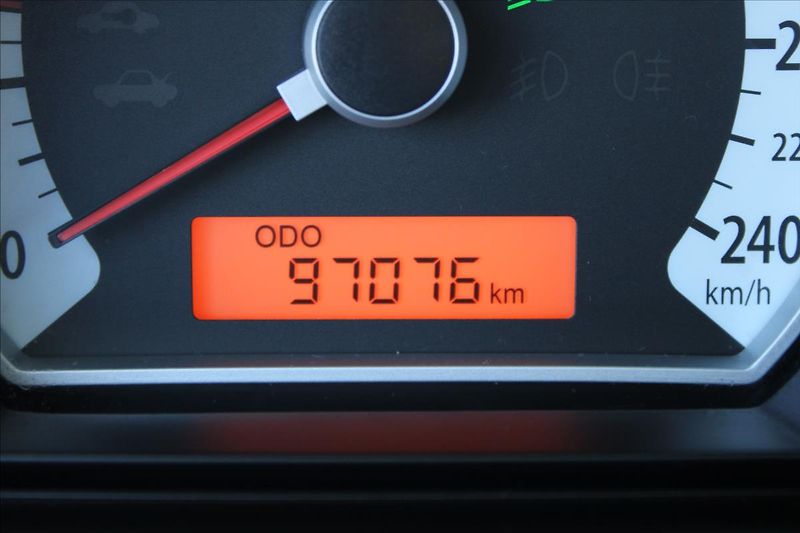 Kia Ceed 1,6 CRDi  NOVÉ V ČR,1.MAJITEL - fotka 9 z 21