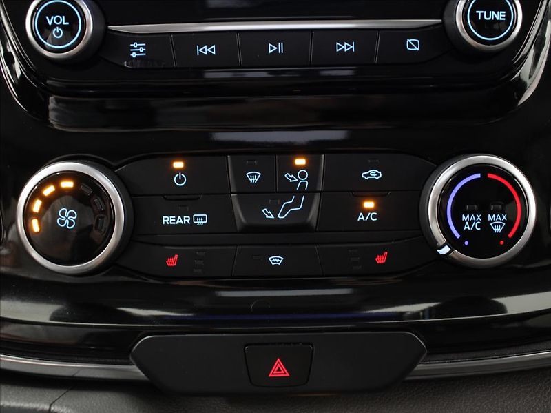 Ford Tourneo Custom 2,0 EB 136kW AT Kůže 117tkm.ČR - fotka 21 z 24