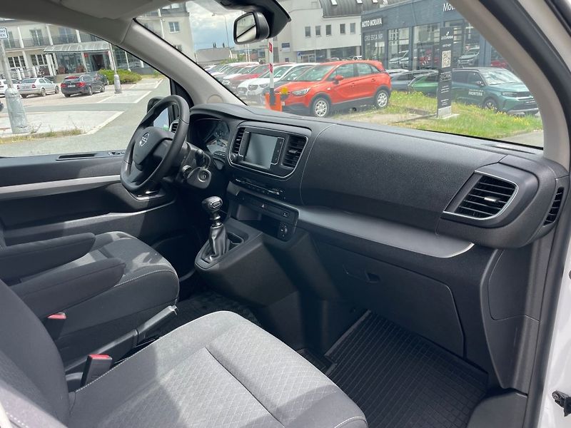 Opel Zafira Life 2,0 CDTi 106 kW, ČR, 1. m - fotka 12 z 42