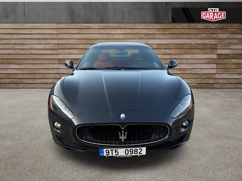 Maserati GranTurismo (2012) +4.7S+F1+ ČR + DPH + 1.maj. + - fotka 8 z 20
