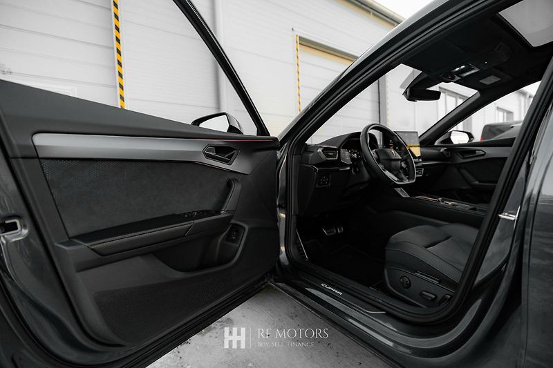 Cupra Formentor (2025) VZ 2,0 TSI 333 4Drive - fotka 19 z 53