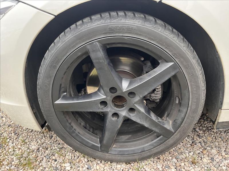 BMW Z4 sDrive 20i Automat,2 sady kol - fotka 19 z 27