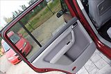 Volkswagen Touran 1,9 TDI 77KW AUTOMAT PO STK - náhled 28