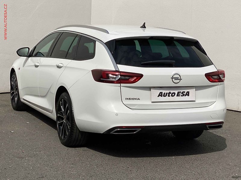 Opel Insignia (2021) 2.0 CDTi, 1.maj,ČR, AC, LED - fotka 6 z 19