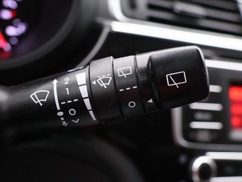 Kia Rio 1,4 CVVT 80kW Anniversary CZ - fotka 19 z 29