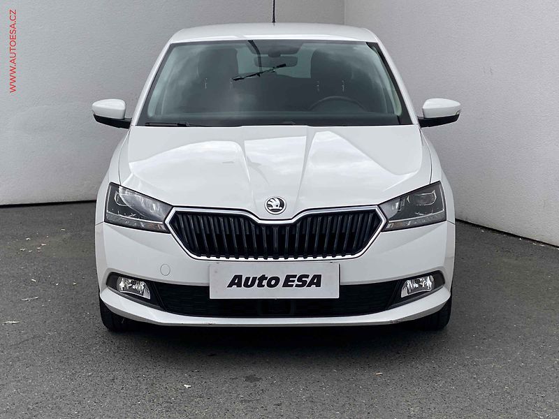 Škoda Fabia (2021) 1.0 TSi, 1.maj,ČR, Style - fotka 2 z 17