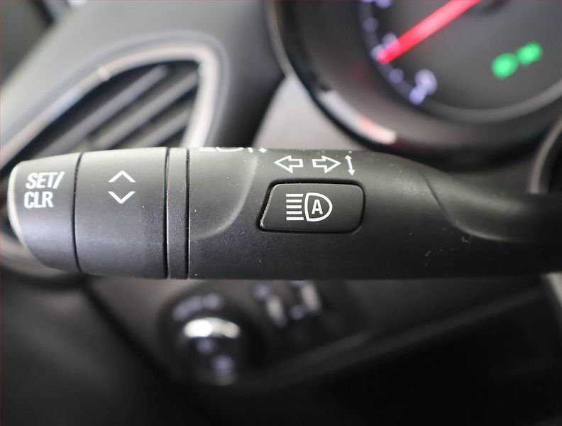 Opel Crossland X (2024) 1.2 Turbo, ČR,1.maj - fotka 17 z 20