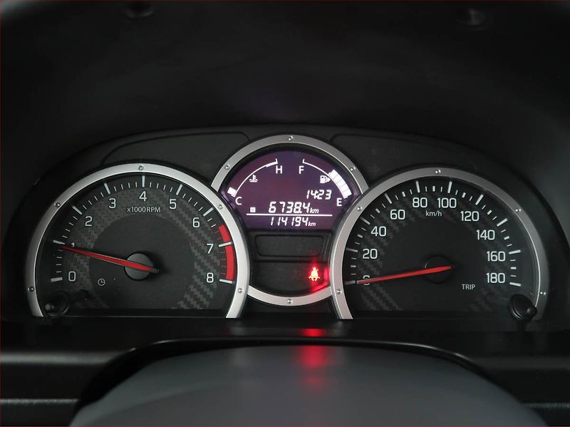 Suzuki Jimny (2018) GL 1.3 16V, 4X4, Serv.kniha - fotka 11 z 17