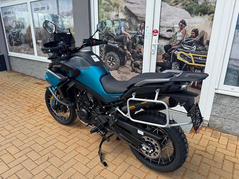 CFMOTO 800 MT (2026) 800MT-ES Explore - fotka 4 z 6