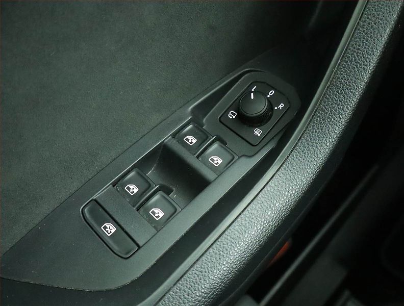 Škoda Kodiaq (2021) Sportline 1.5 TSI - fotka 19 z 19