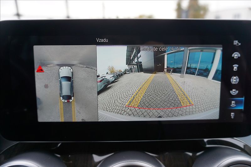 Mercedes-Benz GLC 2,0 300 4M kupé 1.maj - fotka 18 z 20