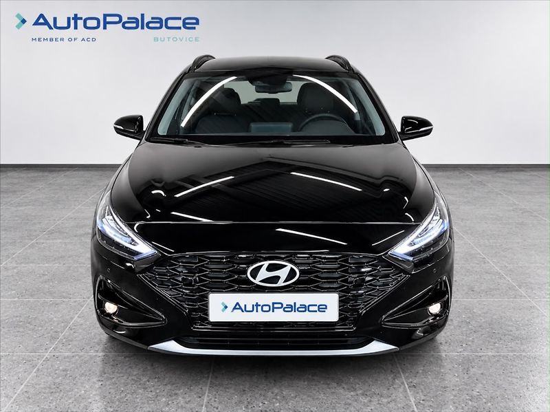Hyundai i30 (2025) 1,5 STYLE - NOVÝ VŮZ - fotka 2 z 14