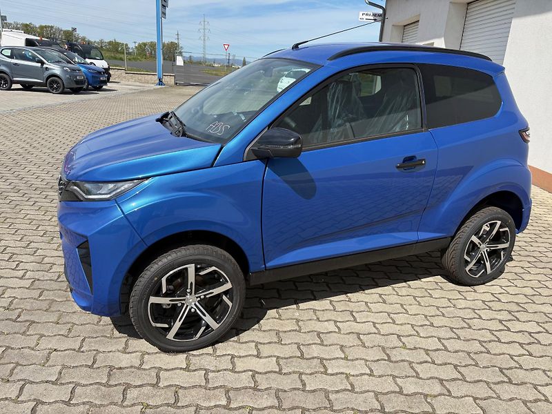 Aixam Crossover (2026) Ambition Prémium - fotka 4 z 17