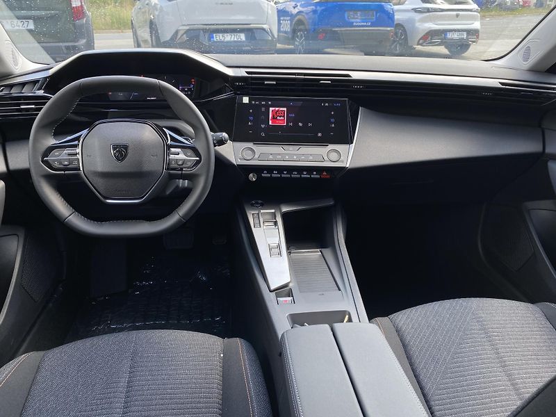 Peugeot 308 (2025) SW STYLE BlueHDi 130 S&S EAT8 - fotka 13 z 27