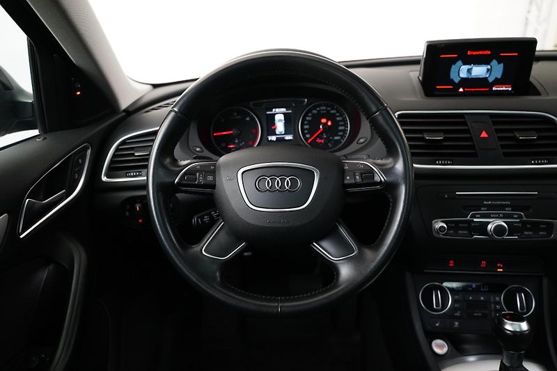 Audi Q3 - fotka 20 z 29