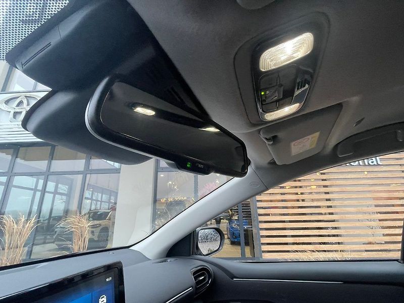 Toyota Yaris 1.5 Hybrid 116HP Style - fotka 21 z 28