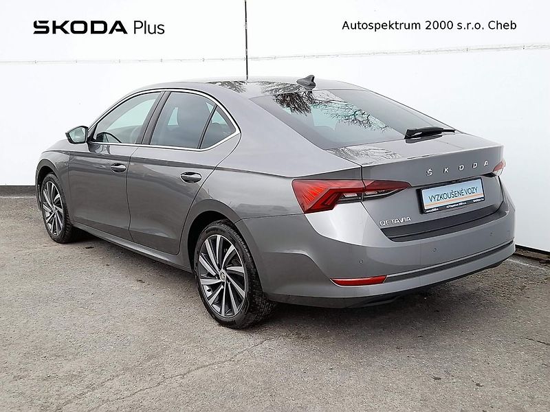 Škoda Octavia Style Plus Navi 1.5 TSI 110kW - fotka 7 z 20