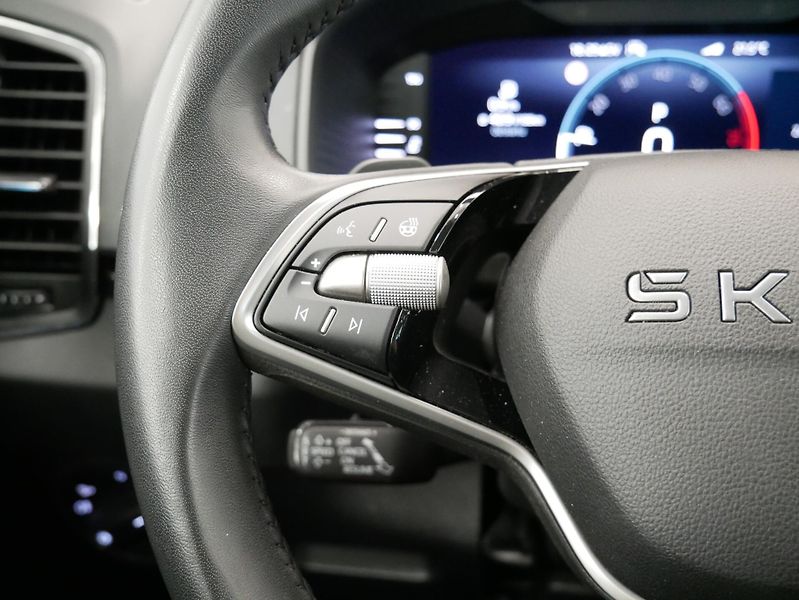 Škoda Karoq - fotka 15 z 28