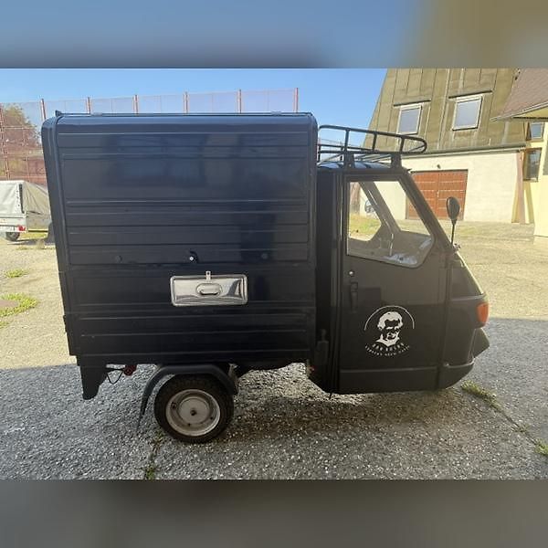 Ostatní (2014) Mobilní kavárna Piaggio APE 50 - fotka 8 z 9