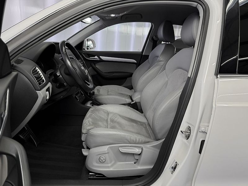 Audi Q3 1.4 TFSI S-TRONIC SPORT, ALCAN - fotka 11 z 23