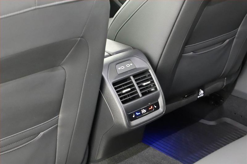 Škoda Superb (2025) 2.0 TDI - fotka 17 z 20