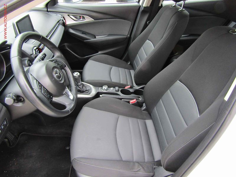 Mazda CX-3 (2017) 2.0 i, ČR, Navi, AC, tempo - fotka 9 z 17