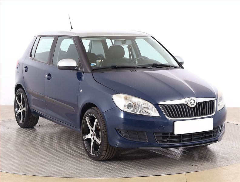Škoda Fabia (2011) 1.6 TDI, Tempomat - fotografie inzerátu