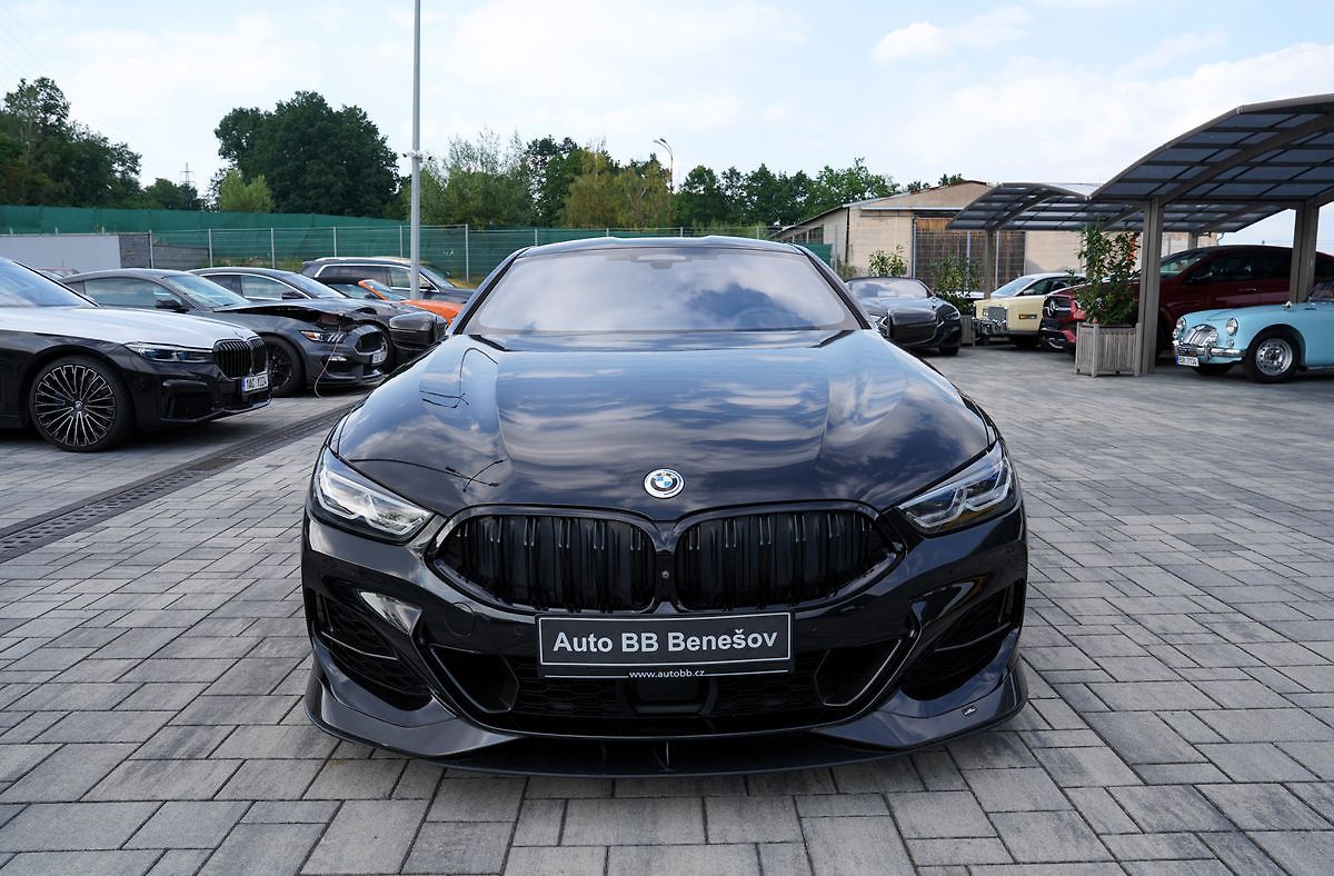 BMW M8 M850i xDrive /Laser/640 PS !!