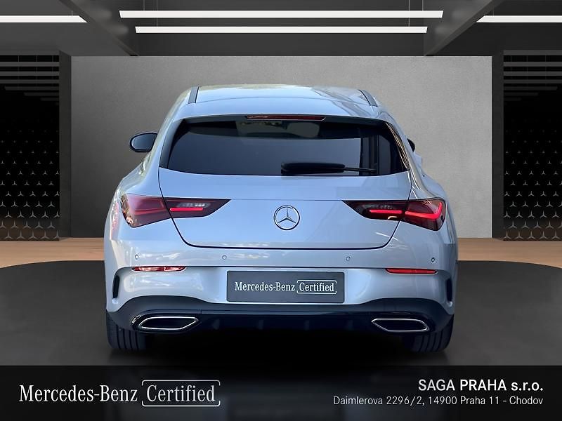 Mercedes-Benz CLA Shooting Brake 200 d Shooting - fotka 5 z 18