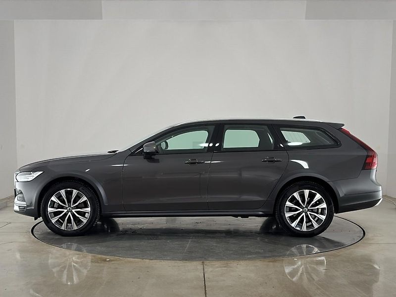 Volvo V90 Cross Country AWD - fotka 3 z 29