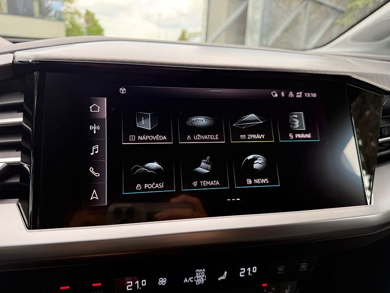 Audi Q4 e-tron 40 e-tron  REZERVACE - fotka 16 z 36