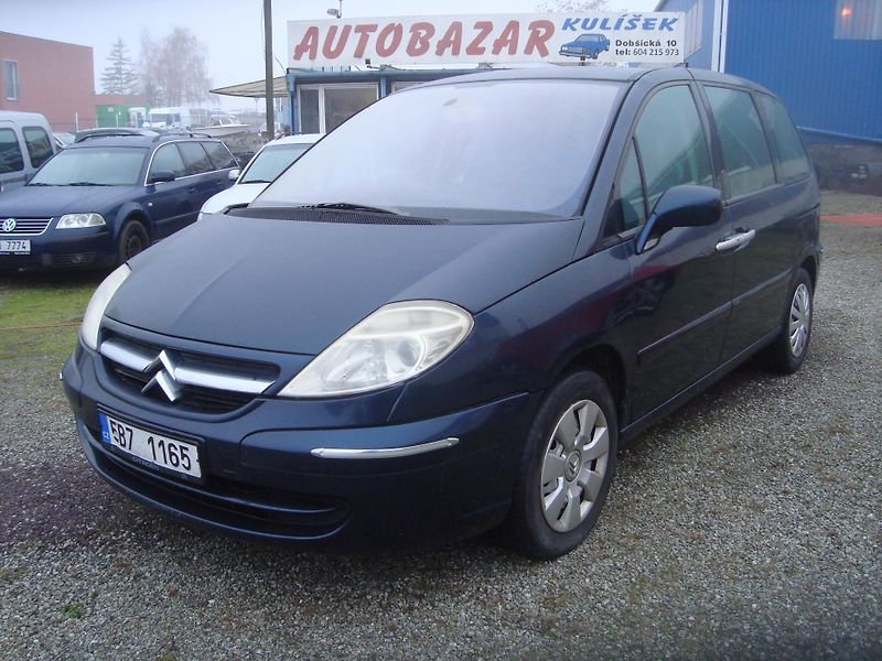 Citroën C8 (2005) 2,2HDI - fotka 1 z 14