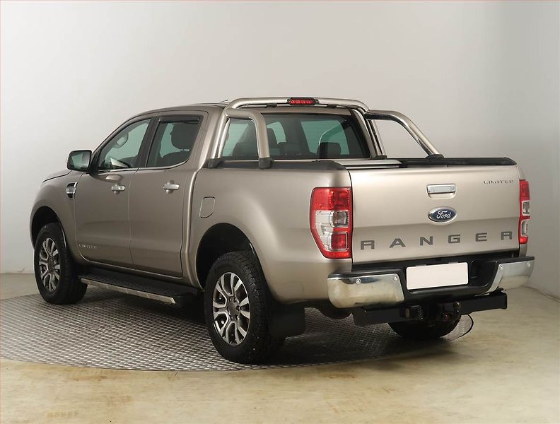 Ford Ranger (2018) 2.2 TDCi - fotka 4 z 19