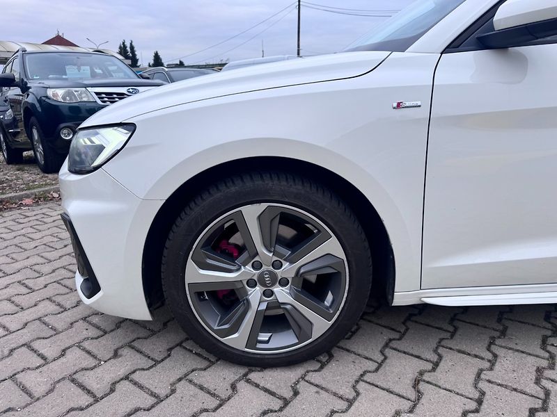 Audi A1 (2019) 2,0 TFSI 147 KW S-LINE DPH - fotka 14 z 50