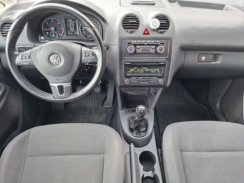Volkswagen Caddy (2014) MAXI 1.6TDI 75kW -ČR-7.MÍST - fotka 13 z 46