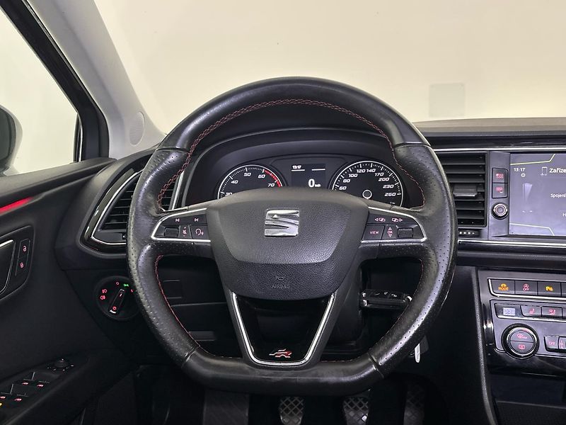 Seat Leon FR - fotka 18 z 27