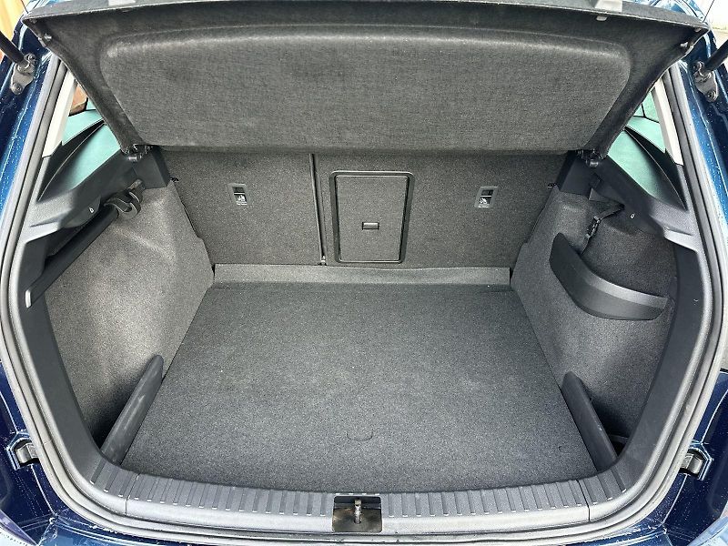 Škoda Karoq (2022) 2.0 TDI Style + - fotka 25 z 27