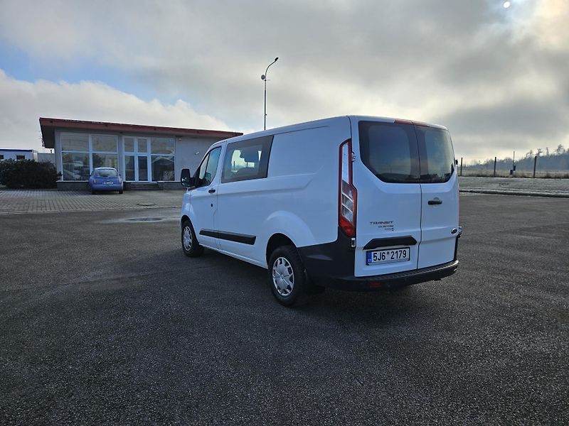 Ford Transit Custom 2,0 TDCi 6 míst GO motoru - fotka 4 z 19