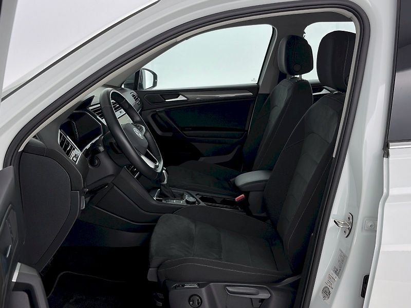 Volkswagen Tiguan Allspace (2023) 2.0 TDI 147kW 4Motion DSG - fotka 7 z 36