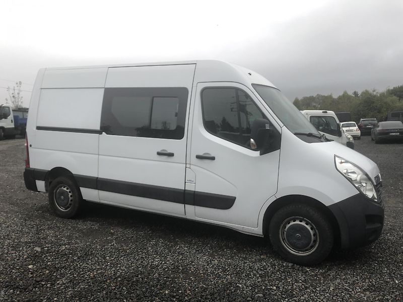 Opel Movano (2018) 2.3DCi 85000km, 9 mist,klima - fotka 3 z 11