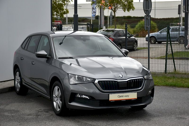 Škoda Scala (2022) AMB TS 81/1.0 M6F - fotka 6 z 20