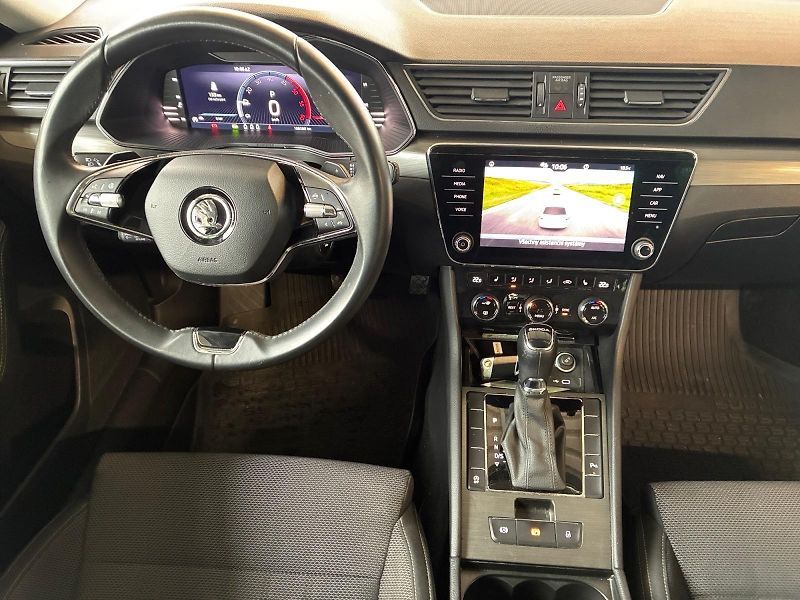 Škoda Superb (2023) STYLE 2.0TDI 110kW DSG CZ DPH - fotka 10 z 11