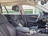 BMW Řada 5 3,0 530d TOURING KOMPLETVÝBAVA - náhled 19