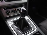 Volkswagen Passat 2,0 TDI 110kW Comfortline Navi - náhled 22