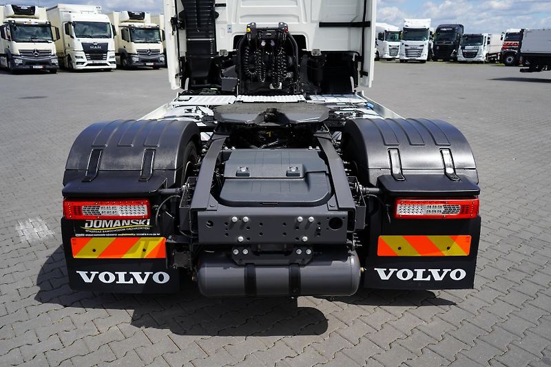 Volvo FH (2022) 500 / I – SAVE / XL / EURO 6 / - fotka 16 z 49