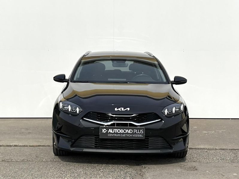 Kia Ceed 1.5 T-GDi 117kW DCT TOP - fotka 4 z 21