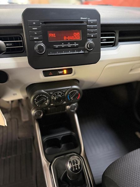 Suzuki Ignis 1,2 Comfort, ČR - fotka 9 z 17