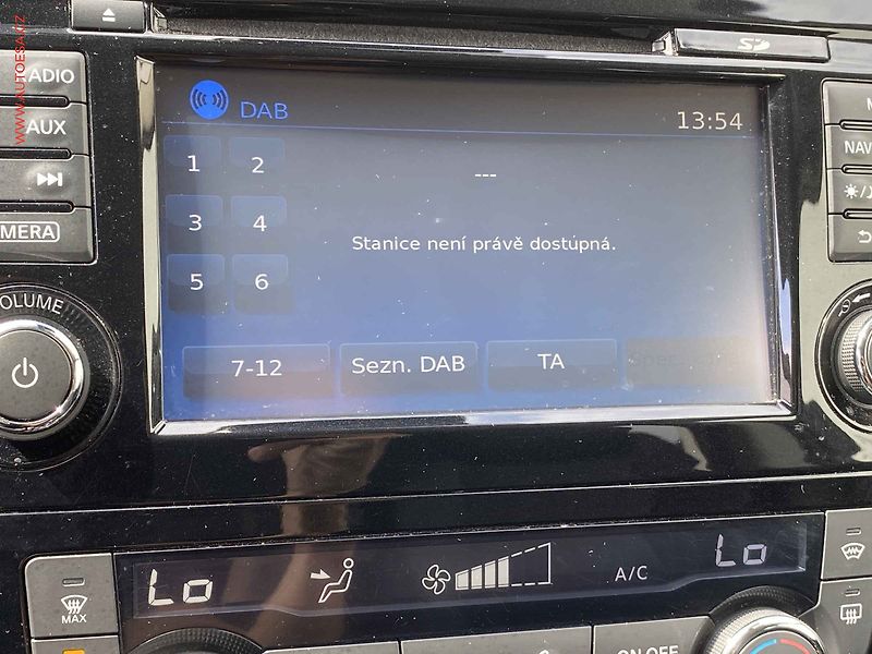 Nissan Qashqai (2017) 1.2 DIG-T, Tekna, LED, navi - fotka 18 z 20