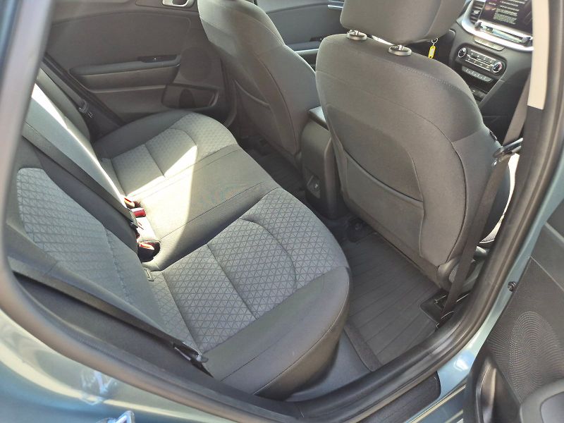 Škoda Scala (2019) AMBITION 1.0TSI 85KW 6MP - fotka 16 z 25
