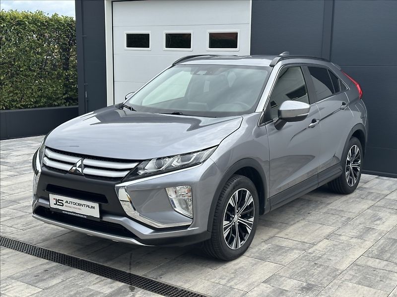 Mitsubishi Eclipse Cross 1,5 Turbo 163PS  Spirit - fotka 2 z 52